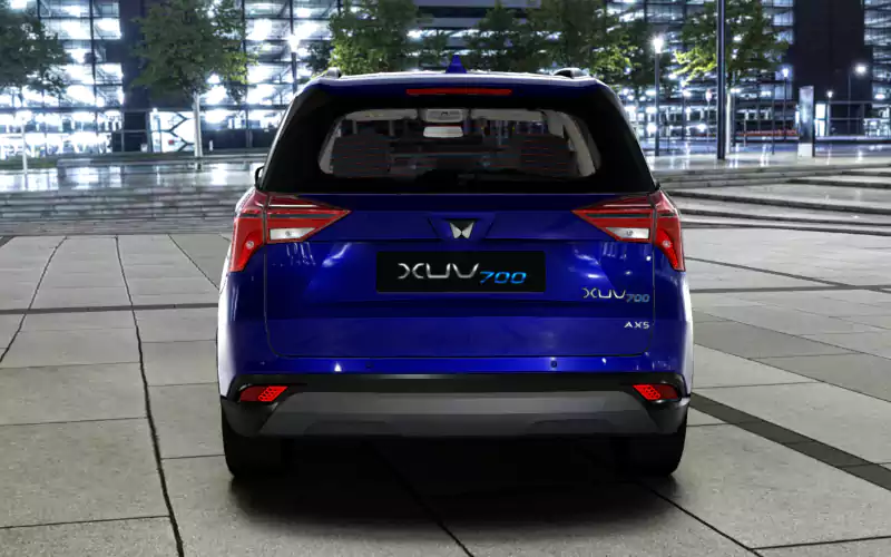 Mahindra XUV700 5Seater Colours All Colour Images of 2024 XUV700 5